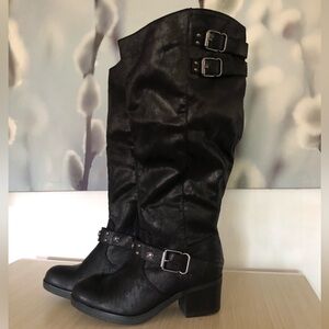 New! Carlos Santana boots